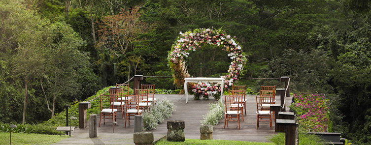 Ceremonial Plaza Decoration