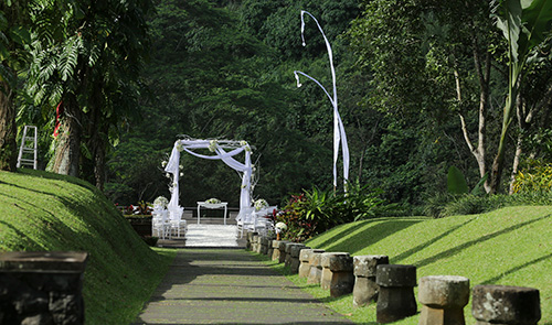 Ceremonial Plaza - Walkway