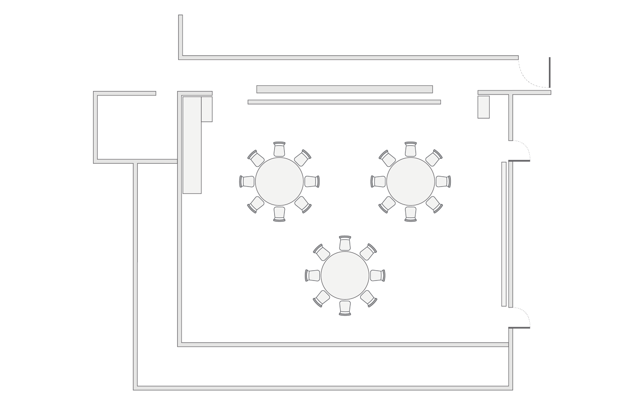 The Lounge round table setup